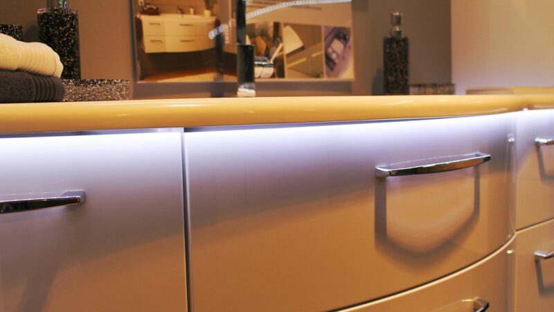 LED осветление за дома, входа и двора: как да изберем правилното решение